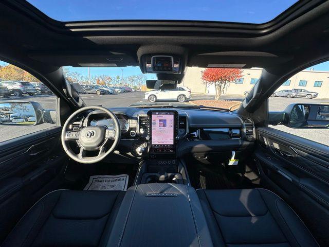 2026 RAM Ram 1500 RAM 1500 LIMITED CREW CAB 4X4 57 BOX