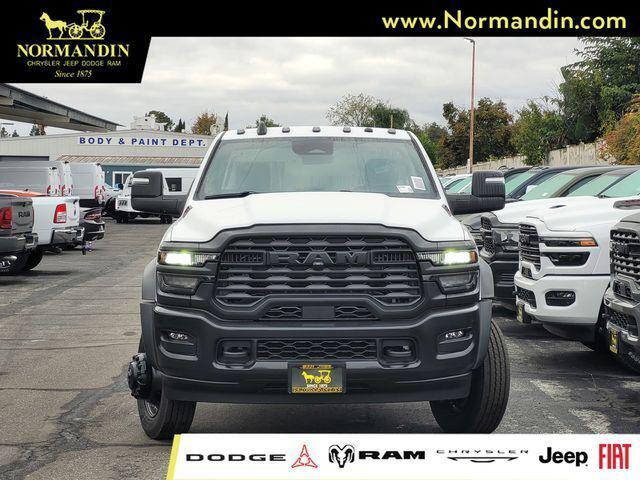 2026 RAM Ram 5500 Chassis Cab RAM 5500 TRADESMAN CHASSIS REGULAR CAB 4X4 84 CA 2026 RAM Ram 5500 Chassis Cab RAM 5500 TRADESMAN CHASSIS REGULAR CAB 4X4 84 CA