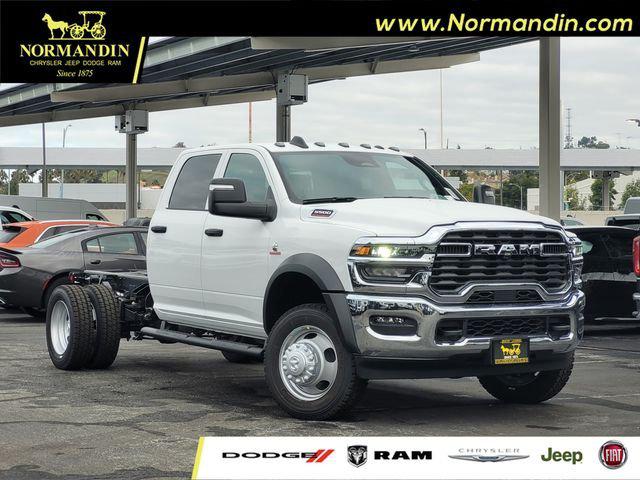 2026 RAM Ram 5500 Chassis Cab RAM 5500 TRADESMAN CHASSIS CREW CAB 4X4 60 CA 2026 RAM Ram 5500 Chassis Cab RAM 5500 TRADESMAN CHASSIS CREW CAB 4X4 60 CA