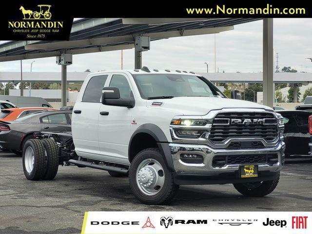 2026 RAM Ram 5500 Chassis Cab RAM 5500 TRADESMAN CHASSIS CREW CAB 4X4 60 CA 2026 RAM Ram 5500 Chassis Cab RAM 5500 TRADESMAN CHASSIS CREW CAB 4X4 60 CA