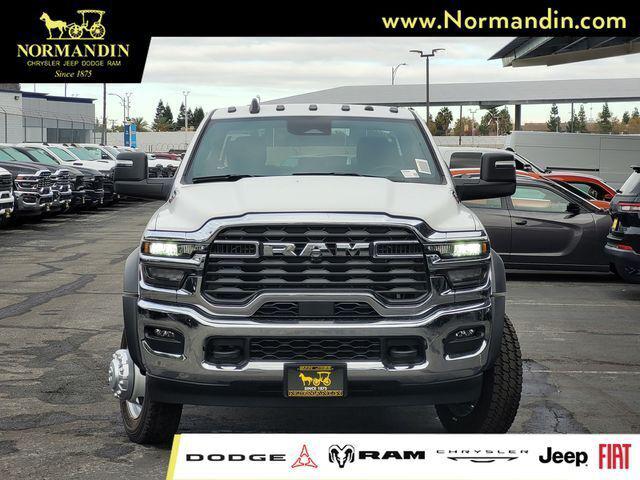 2026 RAM Ram 5500 Chassis Cab RAM 5500 TRADESMAN CHASSIS CREW CAB 4X4 60 CA 2026 RAM Ram 5500 Chassis Cab RAM 5500 TRADESMAN CHASSIS CREW CAB 4X4 60 CA