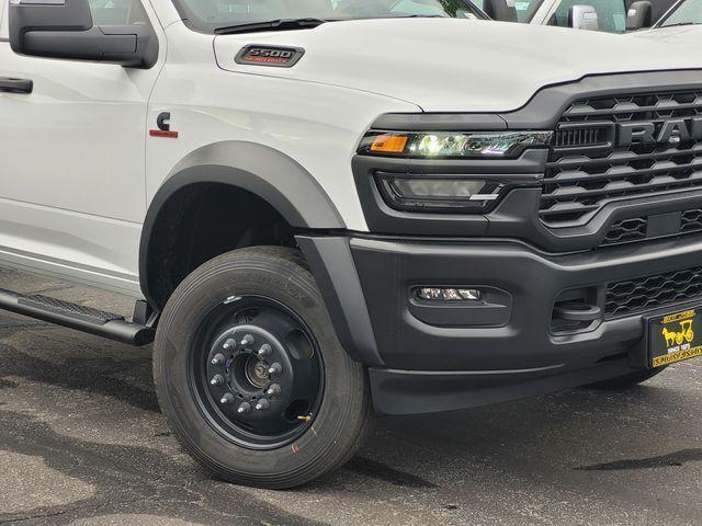 2026 RAM Ram 5500 Chassis Cab RAM 5500 TRADESMAN CHASSIS CREW CAB 4X4 84 CA