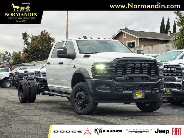 2026 RAM Ram 5500 Chassis Cab RAM 5500 TRADESMAN CHASSIS CREW CAB 4X4 84 CA