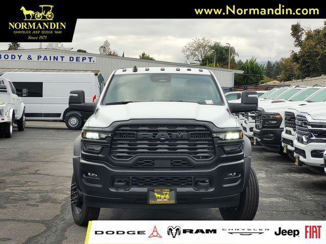 2026 RAM Ram 5500 Chassis Cab RAM 5500 TRADESMAN CHASSIS CREW CAB 4X4 84 CA