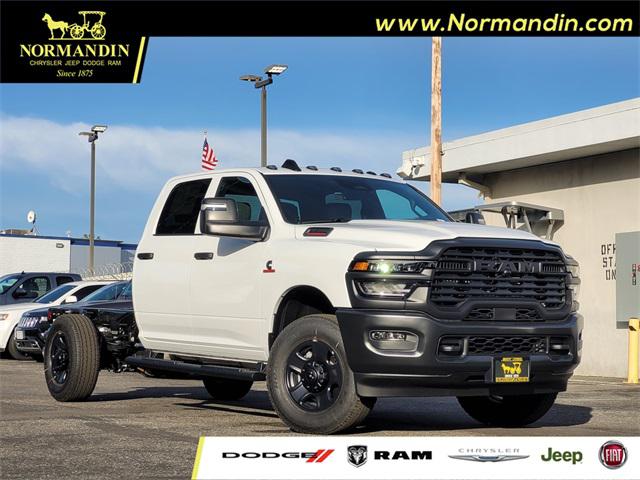 2026 RAM Ram 3500 Chassis Cab RAM 3500 TRADESMAN CREW CAB CHASSIS 4X2 60 CA 2026 RAM Ram 3500 Chassis Cab RAM 3500 TRADESMAN CREW CAB CHASSIS 4X2 60 CA