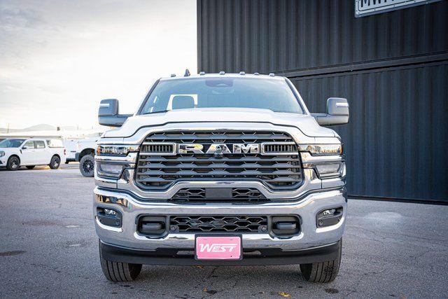 2026 RAM Ram 3500 RAM 3500 TRADESMAN REGULAR CAB 4X4 8 BOX