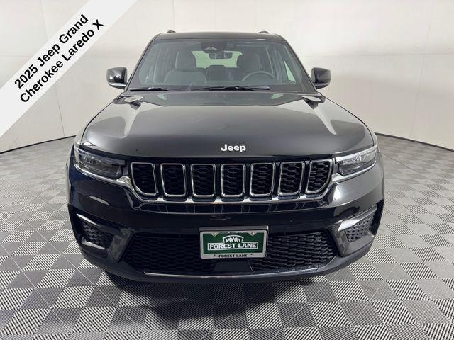 2025 Jeep Grand Cherokee GRAND CHEROKEE LAREDO X 4X2