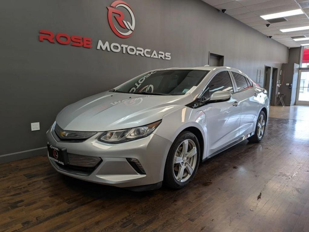 2018 Chevrolet Volt LT FWD