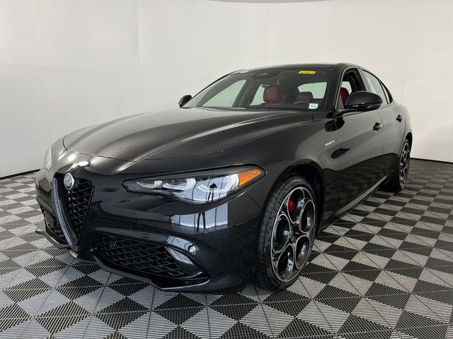 2025 Alfa Romeo Giulia GIULIA AWD 2025 Alfa Romeo Giulia GIULIA AWD