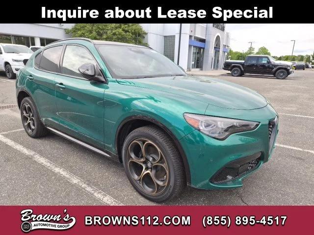 2025 Alfa Romeo Stelvio STELVIO INTENSA AWD