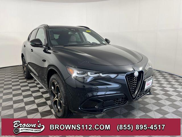 2025 Alfa Romeo Stelvio STELVIO INTENSA AWD 2025 Alfa Romeo Stelvio STELVIO INTENSA AWD