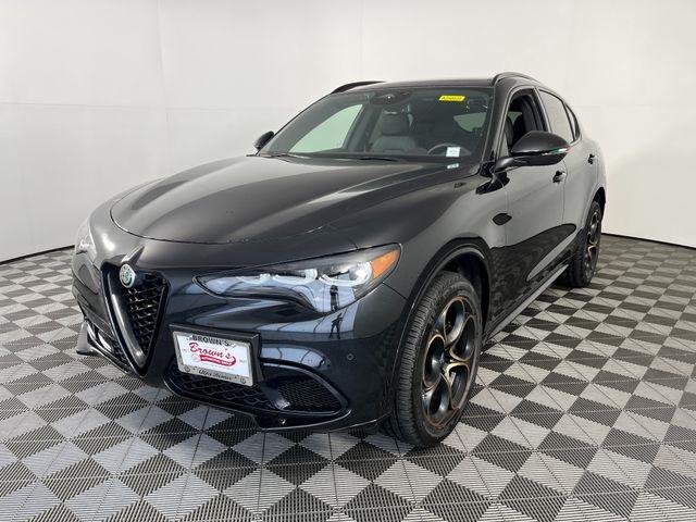 2025 Alfa Romeo Stelvio STELVIO INTENSA AWD 2025 Alfa Romeo Stelvio STELVIO INTENSA AWD