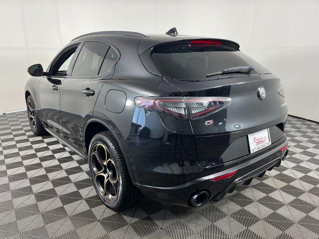 2025 Alfa Romeo Stelvio STELVIO INTENSA AWD 2025 Alfa Romeo Stelvio STELVIO INTENSA AWD