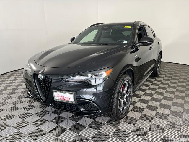 2025 Alfa Romeo Stelvio STELVIO AWD 2025 Alfa Romeo Stelvio STELVIO AWD