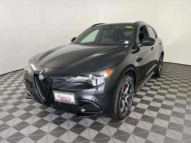 2025 Alfa Romeo Stelvio STELVIO AWD