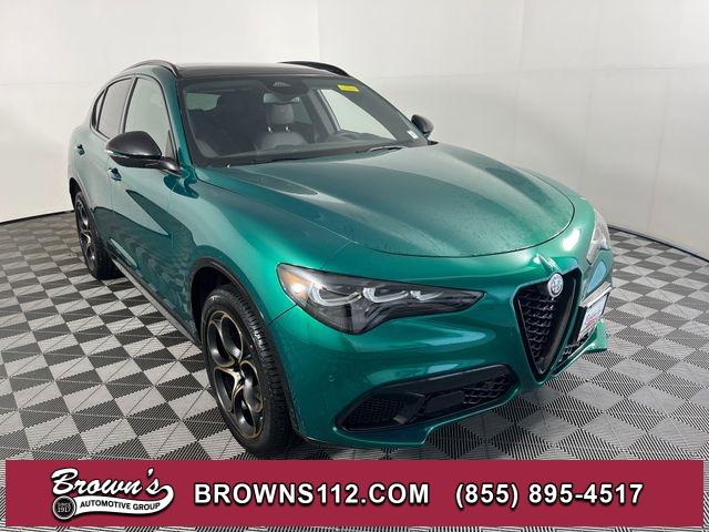 2025 Alfa Romeo Stelvio STELVIO INTENSA AWD 2025 Alfa Romeo Stelvio STELVIO INTENSA AWD