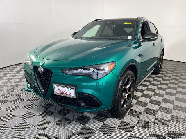 2025 Alfa Romeo Stelvio STELVIO INTENSA AWD 2025 Alfa Romeo Stelvio STELVIO INTENSA AWD