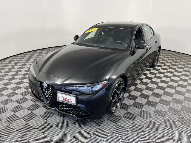 2025 Alfa Romeo Giulia GIULIA INTENSA AWD 2025 Alfa Romeo Giulia GIULIA INTENSA AWD