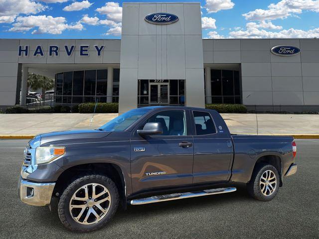 2017 Toyota Tundra SR5 5.7L V8