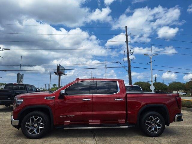 2023 GMC Sierra 1500 4WD Crew Cab Short Box SLT