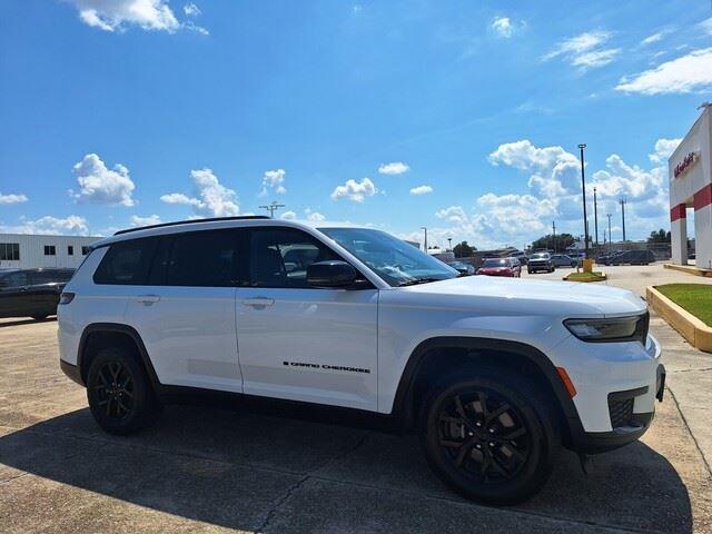 2024 Jeep Grand Cherokee L Altitude 4x4 2024 Jeep Grand Cherokee L Altitude 4x4
