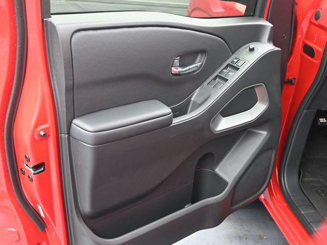 2026 Nissan Frontier Crew Cab SV 4x2