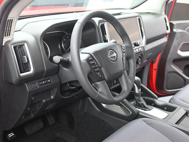 2026 Nissan Frontier Crew Cab SV 4x2