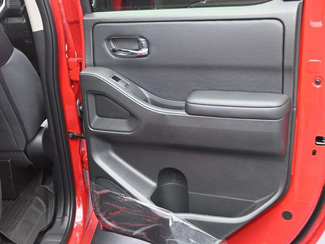 2026 Nissan Frontier Crew Cab SV 4x2