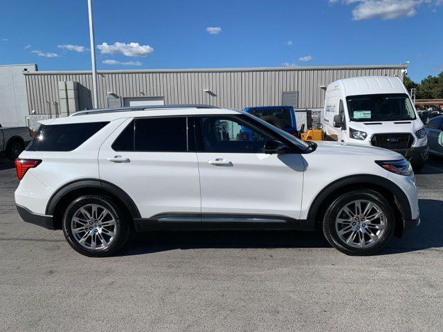 2025 Ford Explorer Platinum 2025 Ford Explorer Platinum