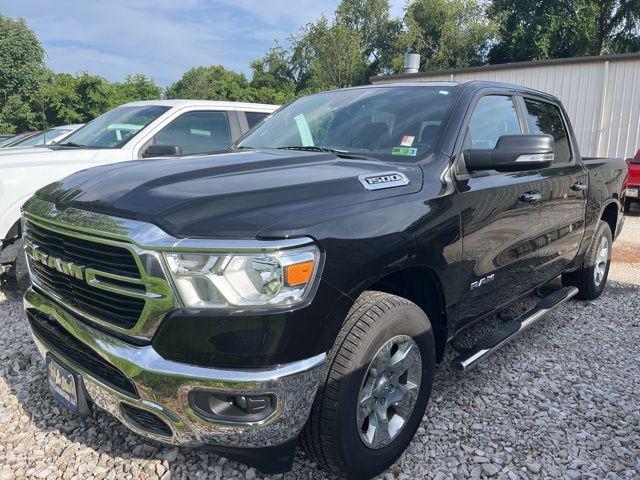 2019 RAM 1500 Big Horn/Lone Star Crew Cab 4x4 57 Box