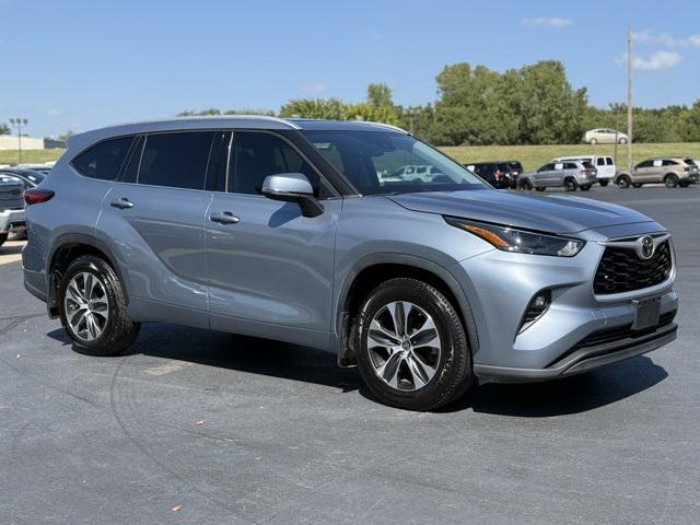 2022 Toyota Highlander XLE 2022 Toyota Highlander XLE