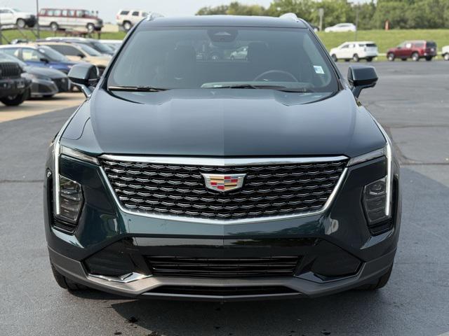 2025 Cadillac XT4 AWD Premium Luxury