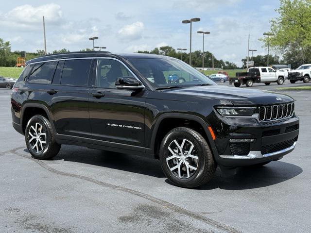 2025 Jeep Grand Cherokee GRAND CHEROKEE L LIMITED 4X4