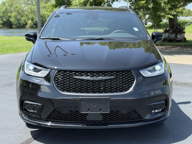 2025 Chrysler Pacifica PACIFICA SELECT 2025 Chrysler Pacifica PACIFICA SELECT