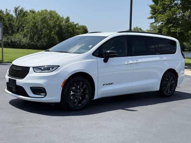 2025 Chrysler Pacifica PACIFICA SELECT 2025 Chrysler Pacifica PACIFICA SELECT