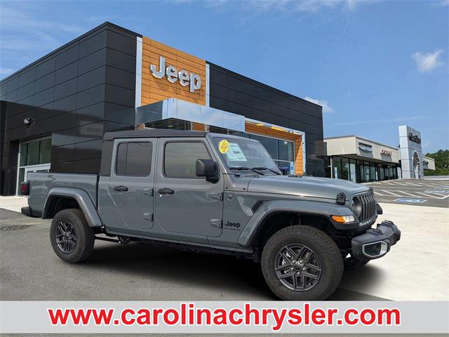 2025 Jeep Gladiator GLADIATOR SPORT S 4X4 2025 Jeep Gladiator GLADIATOR SPORT S 4X4