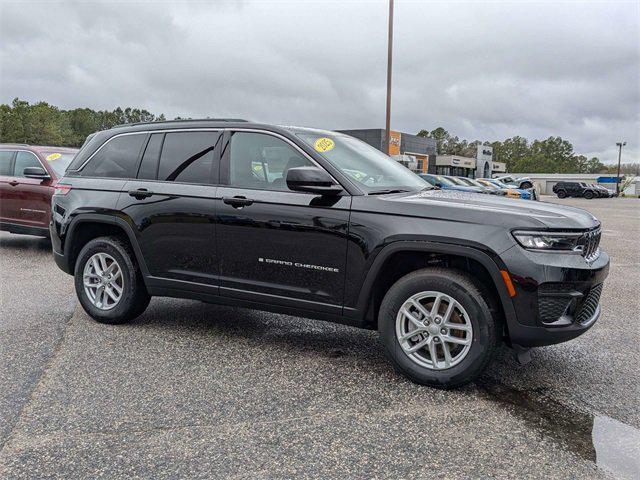 2025 Jeep Grand Cherokee GRAND CHEROKEE LAREDO X 4X4 2025 Jeep Grand Cherokee GRAND CHEROKEE LAREDO X 4X4