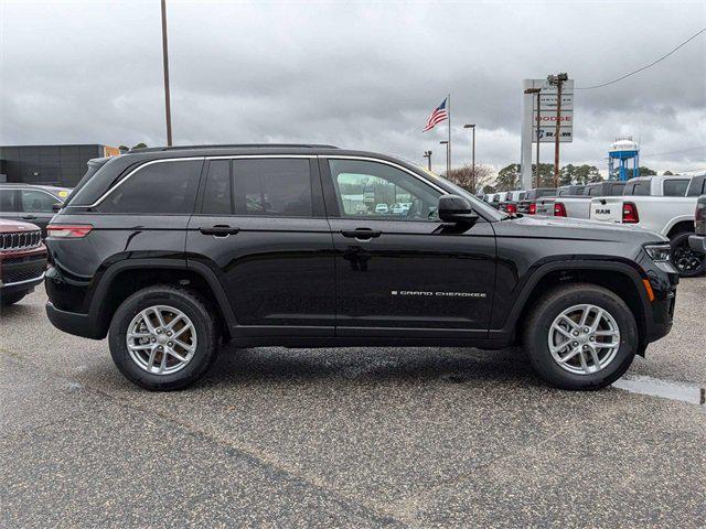 2025 Jeep Grand Cherokee GRAND CHEROKEE LAREDO X 4X4 2025 Jeep Grand Cherokee GRAND CHEROKEE LAREDO X 4X4