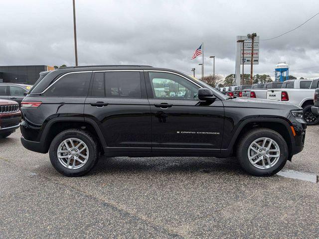 2025 Jeep Grand Cherokee GRAND CHEROKEE LAREDO X 4X4 2025 Jeep Grand Cherokee GRAND CHEROKEE LAREDO X 4X4