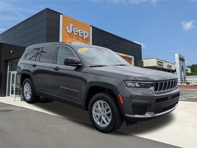 2025 Jeep Grand Cherokee GRAND CHEROKEE L LAREDO X 4X4