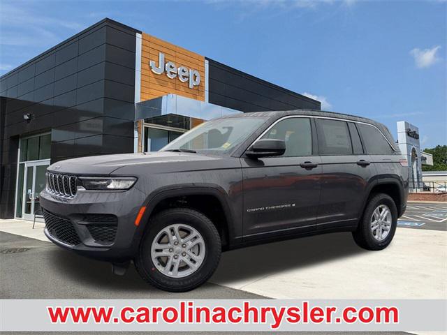 2025 Jeep Grand Cherokee GRAND CHEROKEE LAREDO 4X4