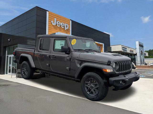 2025 Jeep Gladiator GLADIATOR SPORT S 4X4