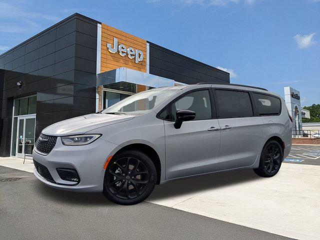 2026 Chrysler Pacifica PACIFICA LIMITED