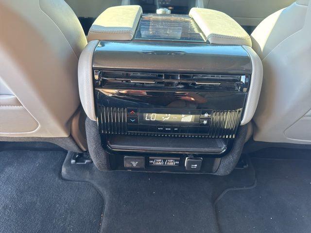 2024 Jeep Wagoneer Series I 4x2