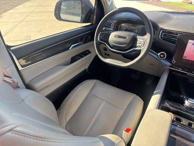 2024 Jeep Wagoneer Series I 4x2