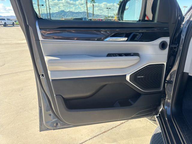 2024 Jeep Wagoneer Series I 4x2