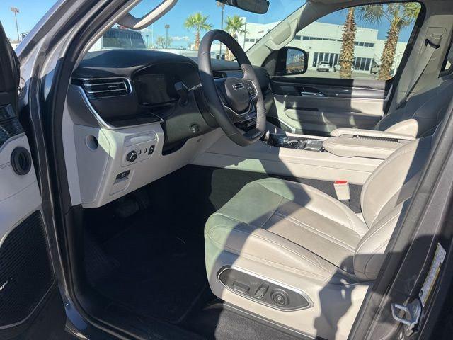 2024 Jeep Wagoneer Series I 4x2