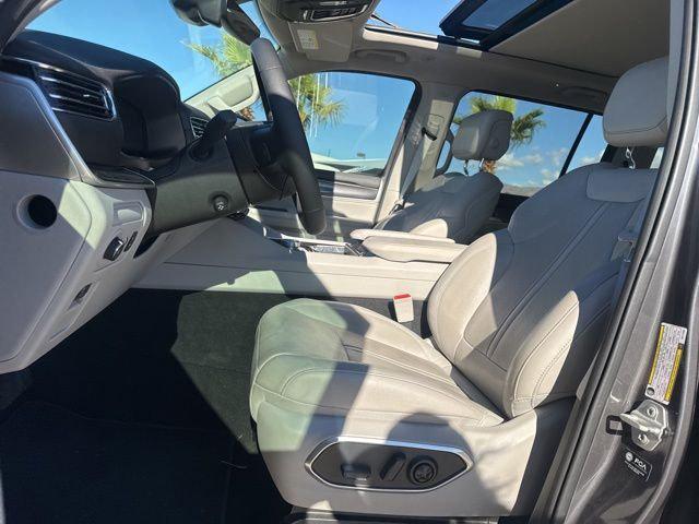2024 Jeep Wagoneer Series I 4x2