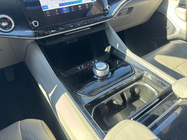 2024 Jeep Wagoneer Series I 4x2