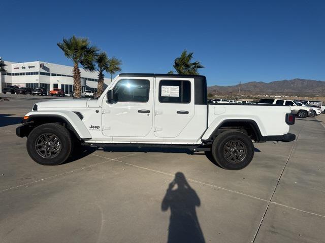 2024 Jeep Gladiator Sport S